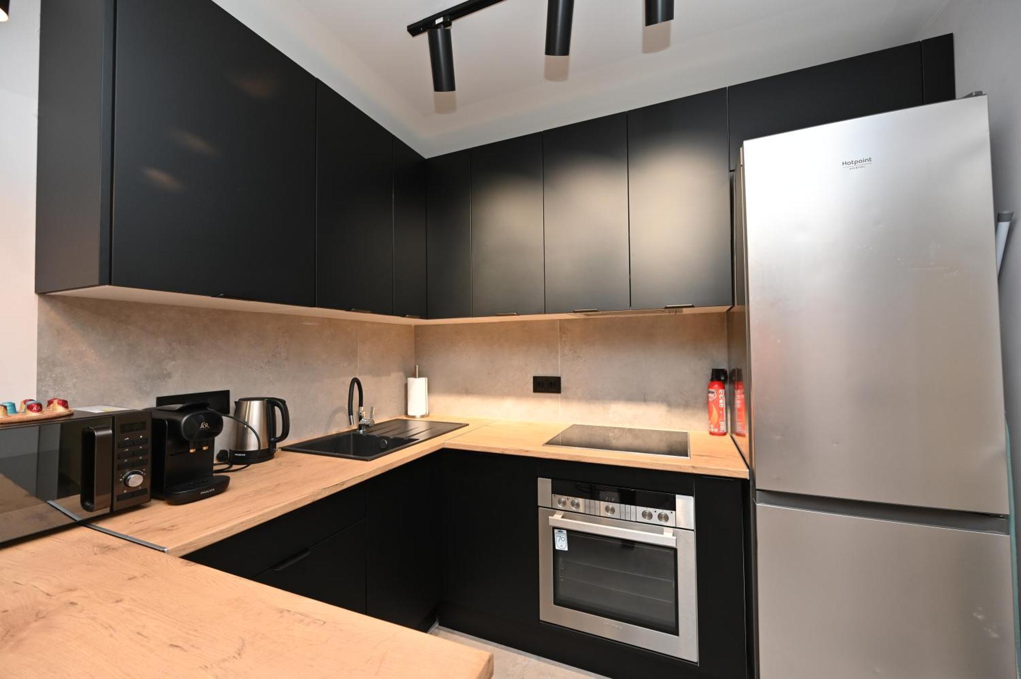 Golden-Apartment Торевиеха Екстериор снимка