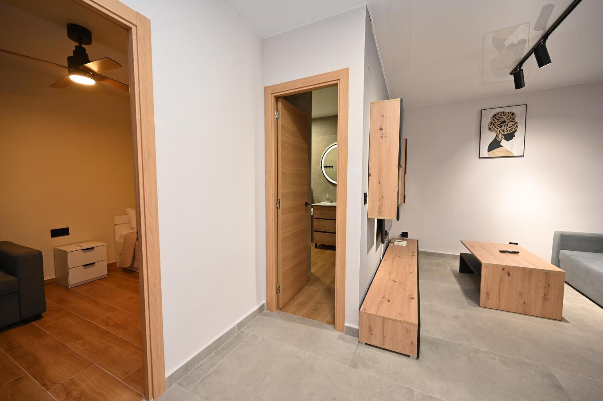Golden-Apartment Торевиеха Екстериор снимка